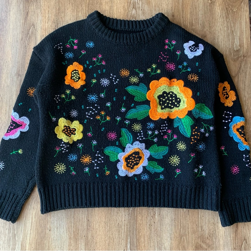 Floral Embroidery Knit Sweater